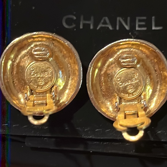 Stunning authentic vintage Chanel faceted crystal & gold clip on earrings & box - Picture 6 of 17